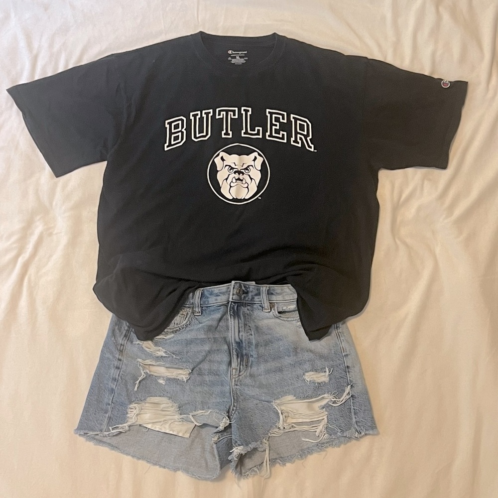 Champion Butler University College Gear Tshirt XL